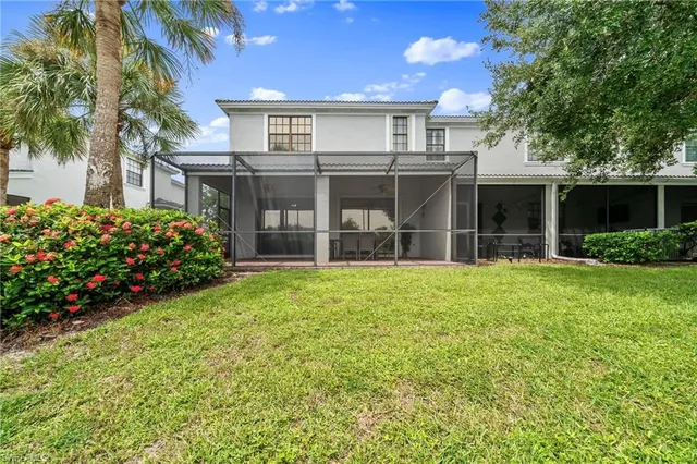 $469,900 | 15662 Summit Pl Circle, Unit 385, Naples, FL 34119