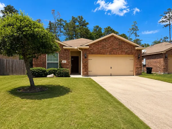 $1,950 | 8739 Leclaire Meadow Drive, Humble, TX 77338