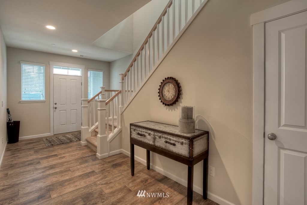 20340 85th Place Northeast, Unit 7 Bothell, WA 98011 - Photo 12 of 25 Gallery Image 12