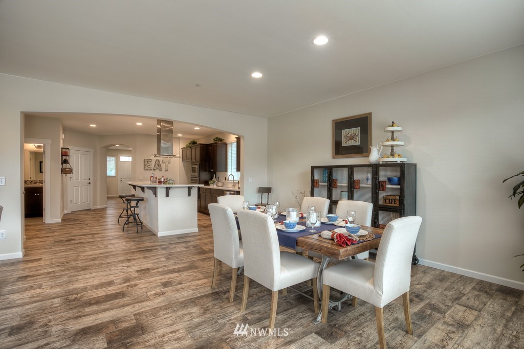 20340 85th Place Northeast, Unit 7 Bothell, WA 98011 - Photo 5 of 25 Gallery Image 5