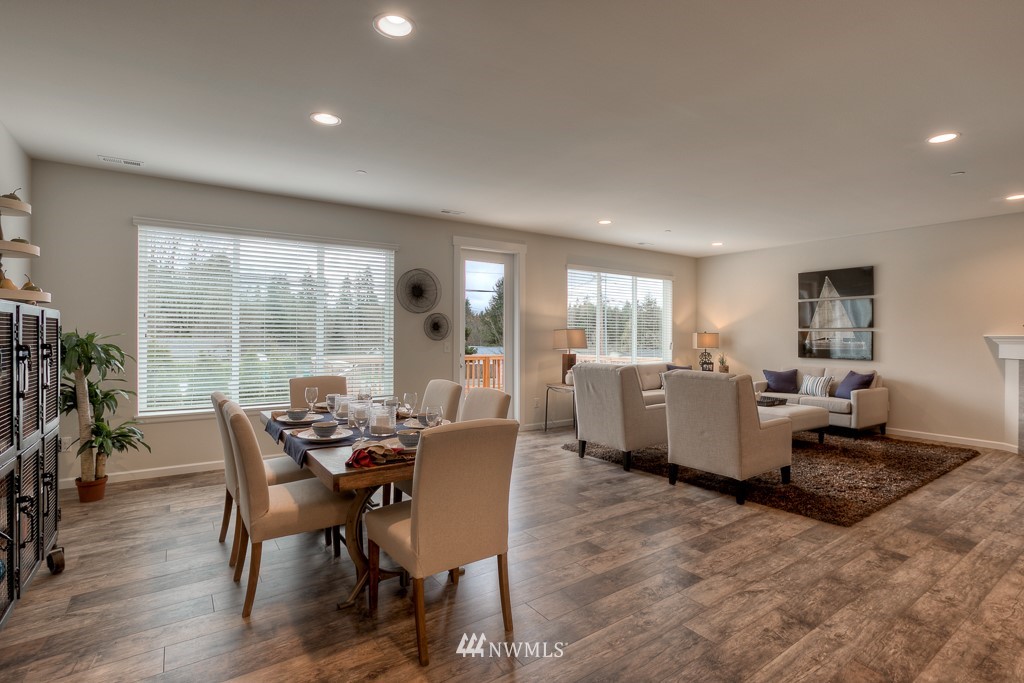 20340 85th Place Northeast, Unit 7 Bothell, WA 98011 - Photo 6 of 25 Gallery Image 6