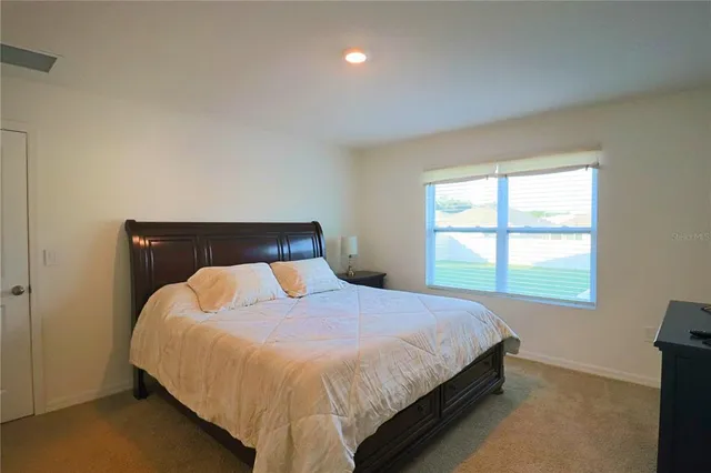 $2,600 | 749 Northwest 244th Drive, Newberry, FL 32669