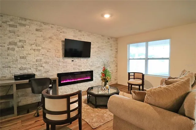 $2,600 | 749 Northwest 244th Drive, Newberry, FL 32669