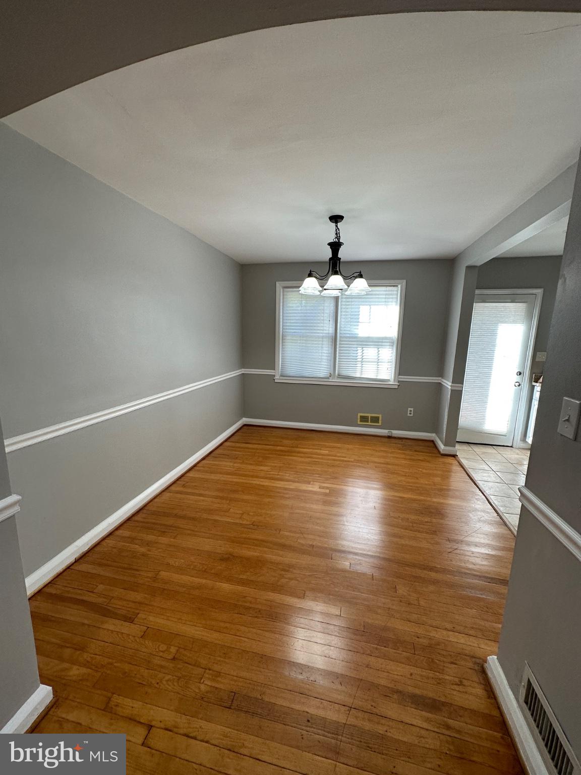 8302 Bon Air Road Baltimore, MD 21234 - Photo 3 of 9 Dining room area