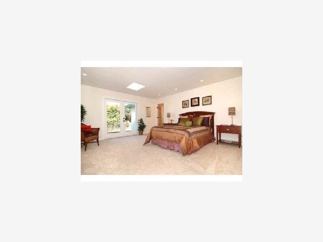 173 Spring Street Santa Cruz, CA 95060 - Photo 6 of 9 Gallery Image 6