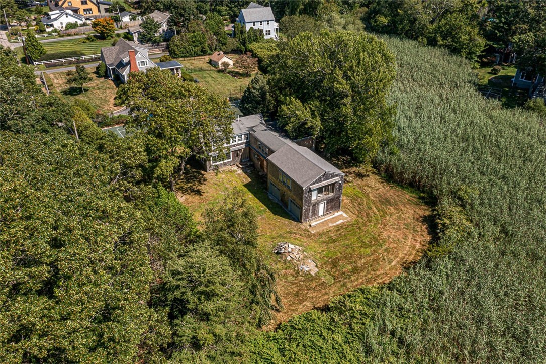 150 Alfred Drowne Road Barrington, RI 02806 - Photo 5 of 9