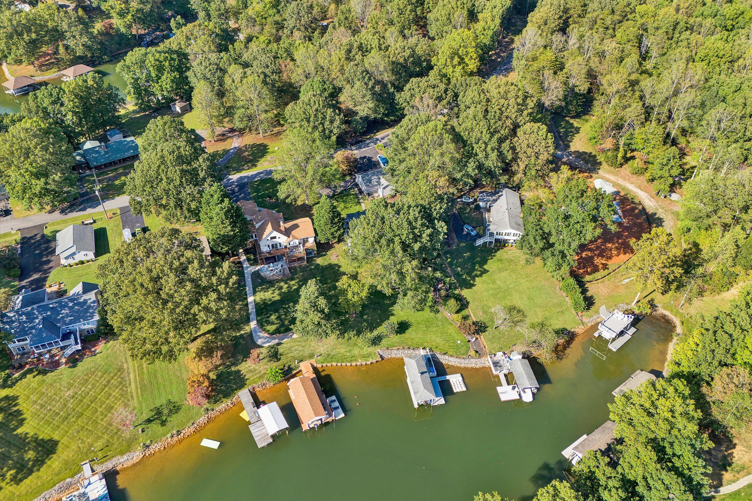 151 Twin Oaks Road Wirtz, VA 24184 - Photo 38 of 41 an aerial view of a house
