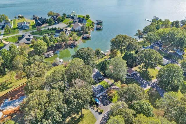 $985,000 | 151 Twin Oaks Road, Wirtz, VA 24184