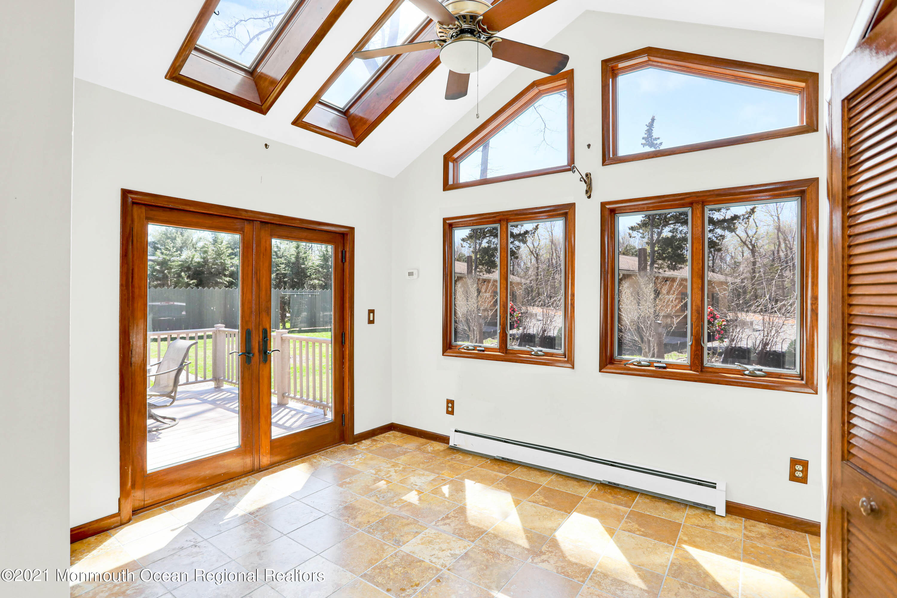 5 Brook Road Howell, NJ 07731 - Photo 15 of 57 44