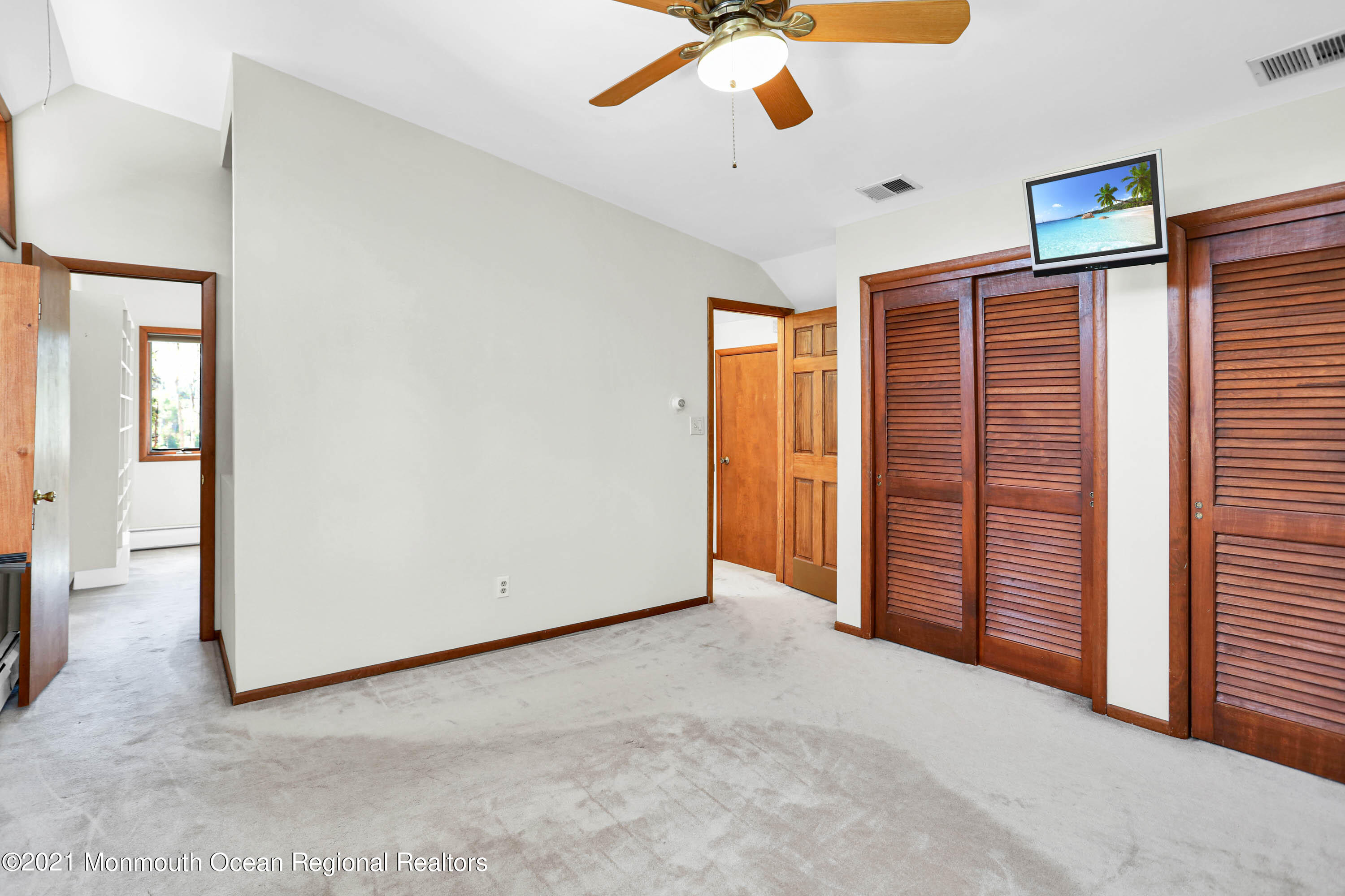 5 Brook Road Howell, NJ 07731 - Photo 30 of 57 54