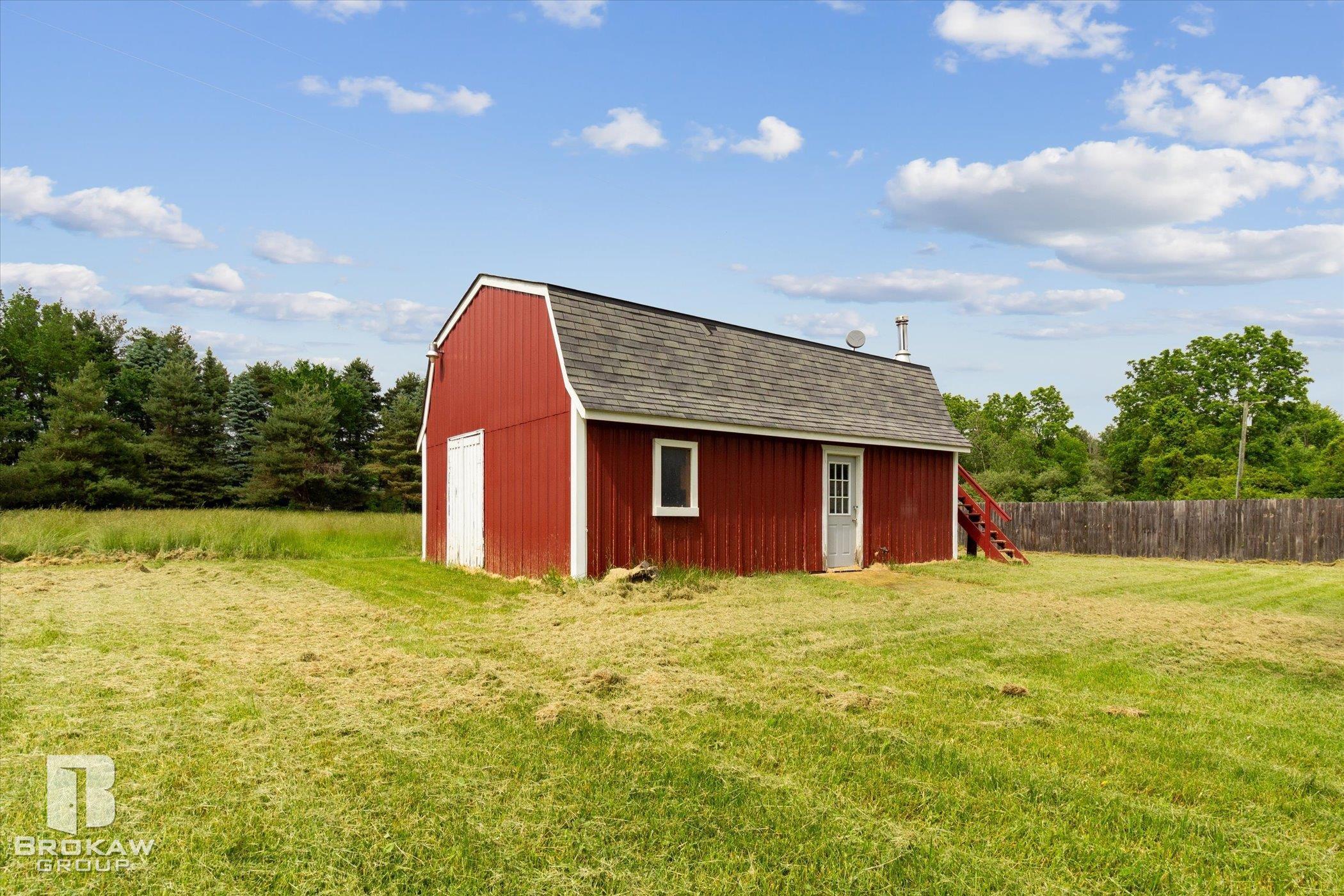 5950 Cobb Road Lapeer, MI 48446 - Photo 4 of 86