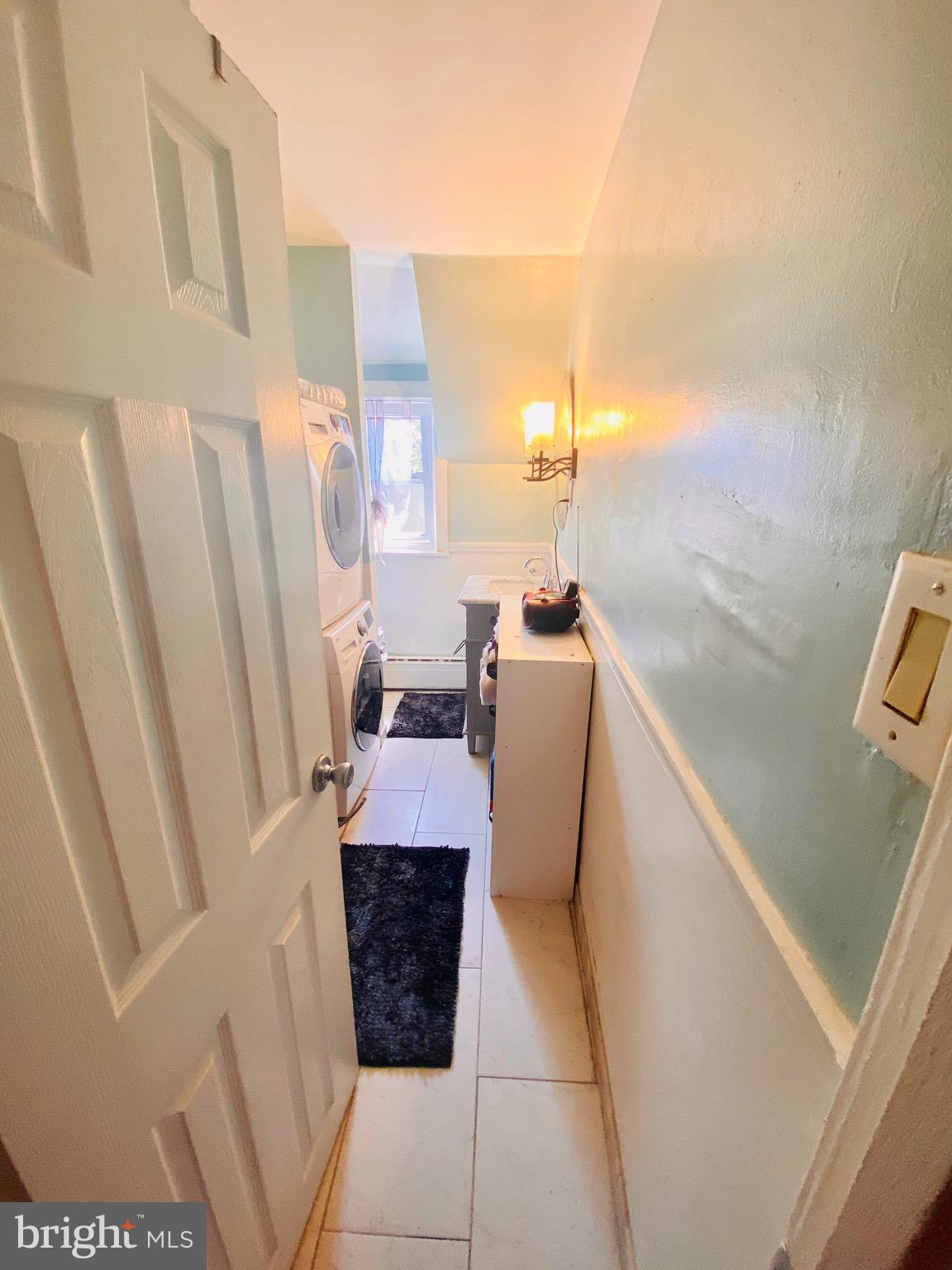 6623 Lotus Road Philadelphia, PA 19151 - Photo 9 of 17 2nd floor bathroom