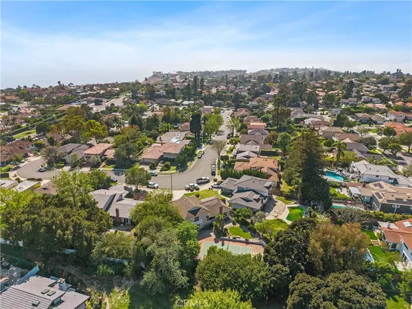 $1,799,000 | 5602 Sunmist Drive, Rancho Palos Verdes, CA 90275