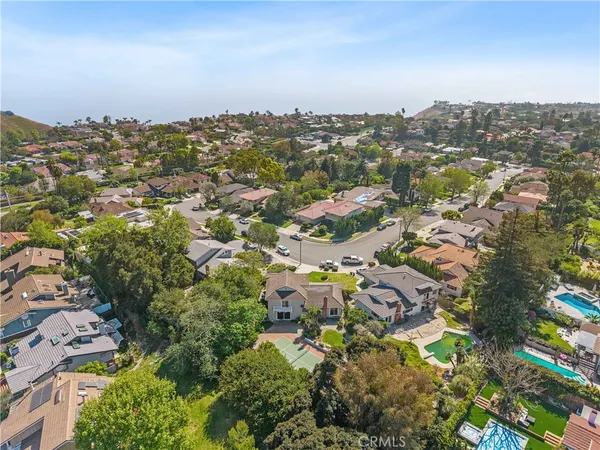 $1,799,000 | 5602 Sunmist Drive, Rancho Palos Verdes, CA 90275
