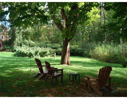 123 Port Road Kennebunk, ME 04043 - Photo 6 of 13 Yard/Garden.