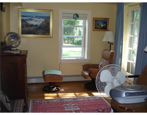 123 Port Road Kennebunk, ME 04043 - Photo 8 of 13 Other. Apartment Living Room