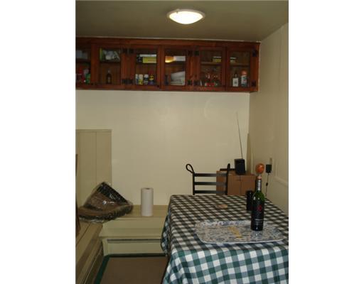 123 Port Road Kennebunk, ME 04043 - Photo 10 of 13 Other. Apartment Dining Area