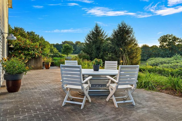 $1,335,000 | 8429 North 300th Street East, Rolling Prairie, IN 46371