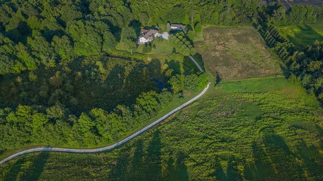 $1,335,000 | 8429 North 300th Street East, Rolling Prairie, IN 46371