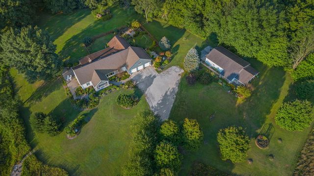 $1,335,000 | 8429 North 300th Street East, Rolling Prairie, IN 46371