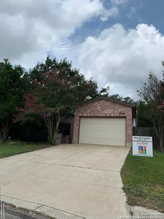 $1,725 | 13039 Hunters Moon, San Antonio, TX 78249