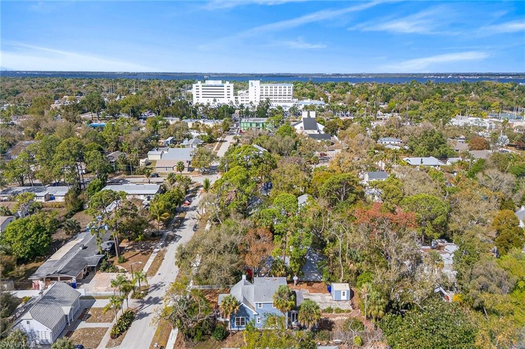 2149 Stella Street Fort Myers, FL 33901 - Photo 40 of 43 view of city and mountain