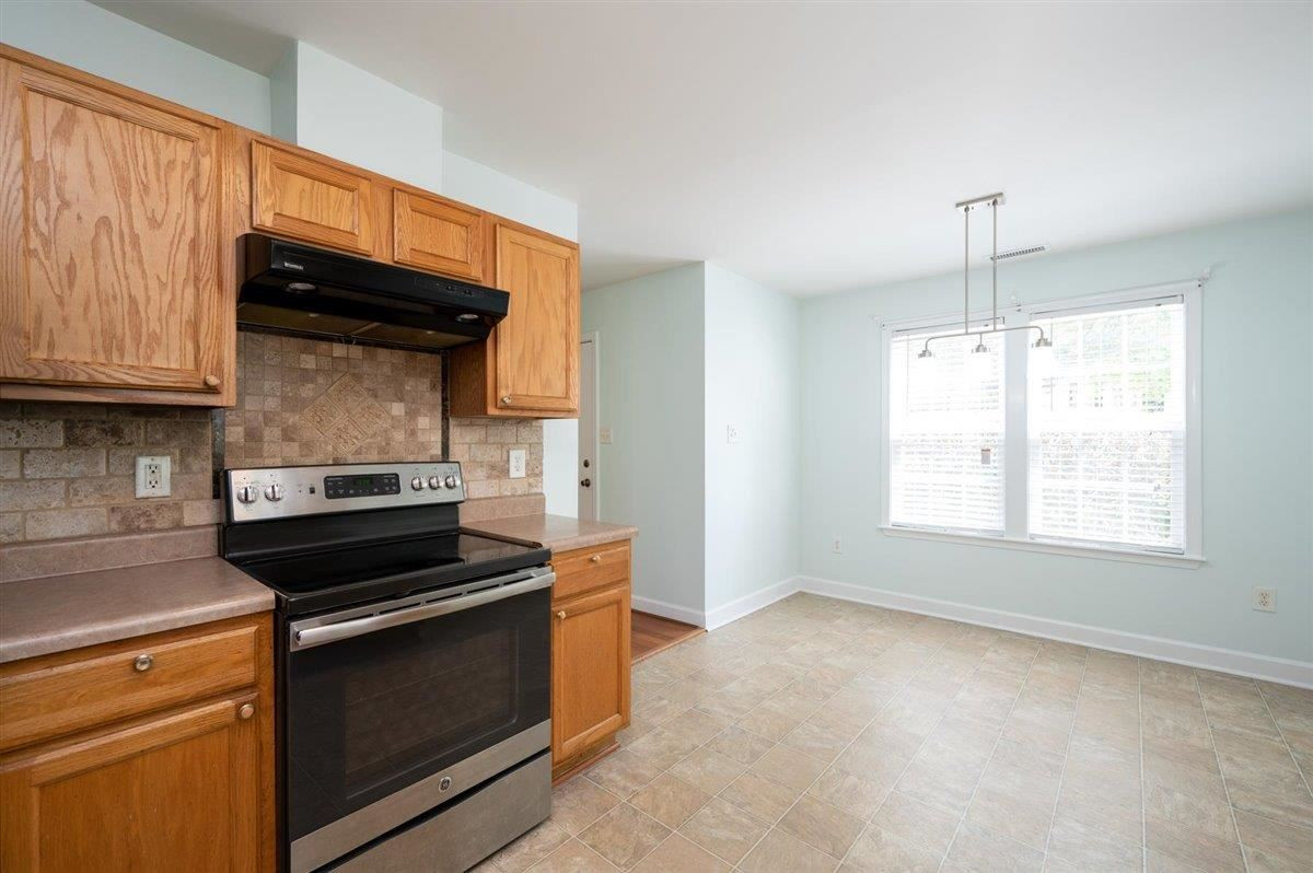 3908 Lodgepole Lane Raleigh, NC 27616 - Photo 13 of 29 Kitchen/Dining Area area