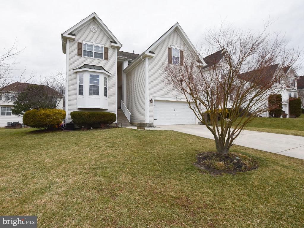 19 Grande Boulevard Delran, NJ 08075 - Photo 2 of 54