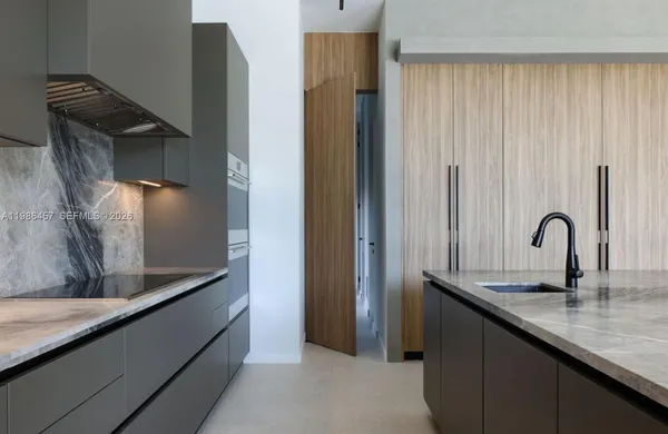 $45,000 | 493 Holiday Drive, Hallandale Beach, FL 33009