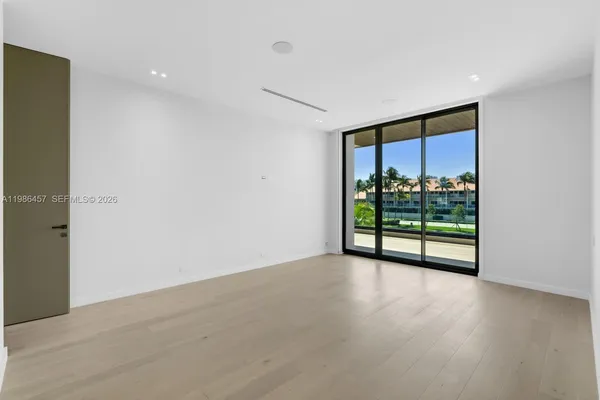 $45,000 | 493 Holiday Drive, Hallandale Beach, FL 33009