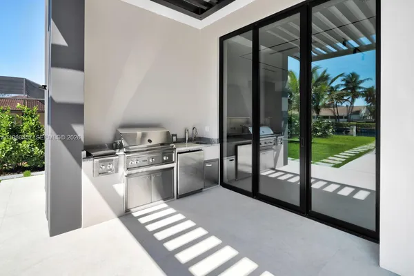 $45,000 | 493 Holiday Drive, Hallandale Beach, FL 33009