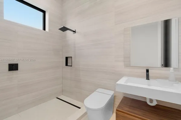 $45,000 | 493 Holiday Drive, Hallandale Beach, FL 33009