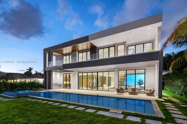 $45,000 | 493 Holiday Drive, Hallandale Beach, FL 33009