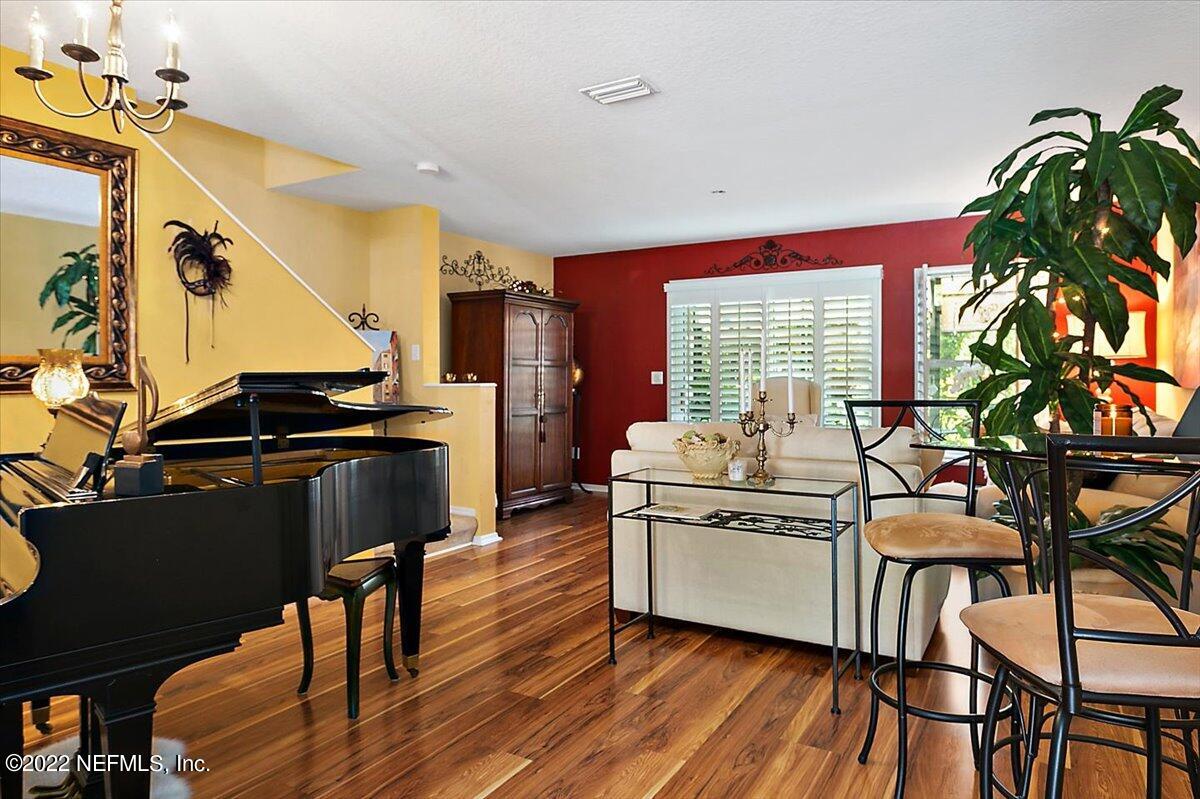 658 Cabernet Place St. Augustine, FL 32084 - Photo 3 of 11 a kitchen with appliances a counter space and a window