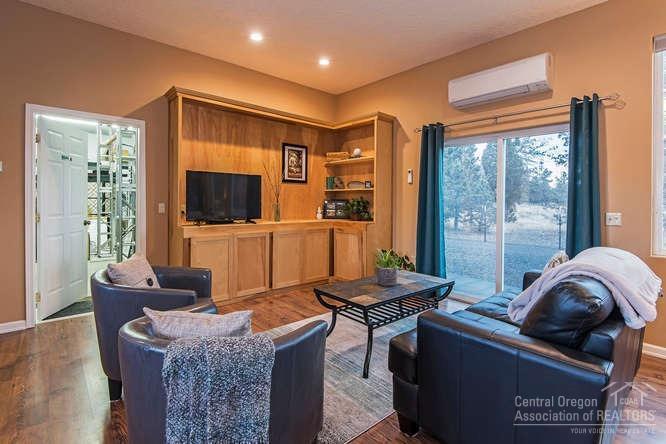 23095 Alfalfa Market Road Bend, OR 97701 - Photo 19 of 25 Gallery Image 19