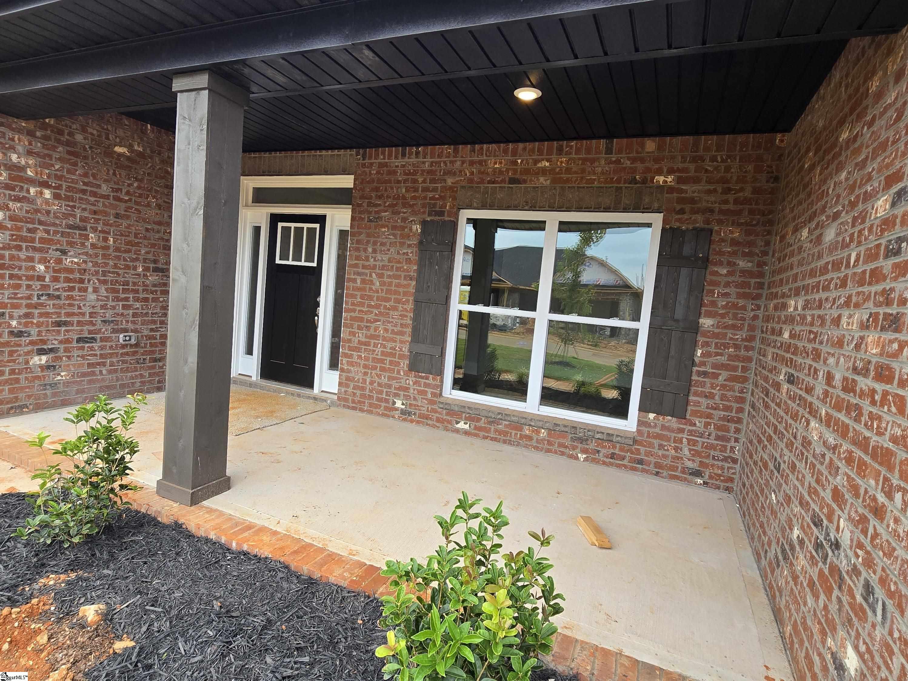 508 Anhinga Road Greenville, SC 29605 - Photo 6 of 24 Gallery Image 6