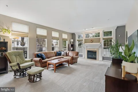$875,000 | 602 Bellflower Boulevard, Warrington, PA 18976