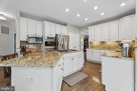 $875,000 | 602 Bellflower Boulevard, Warrington, PA 18976