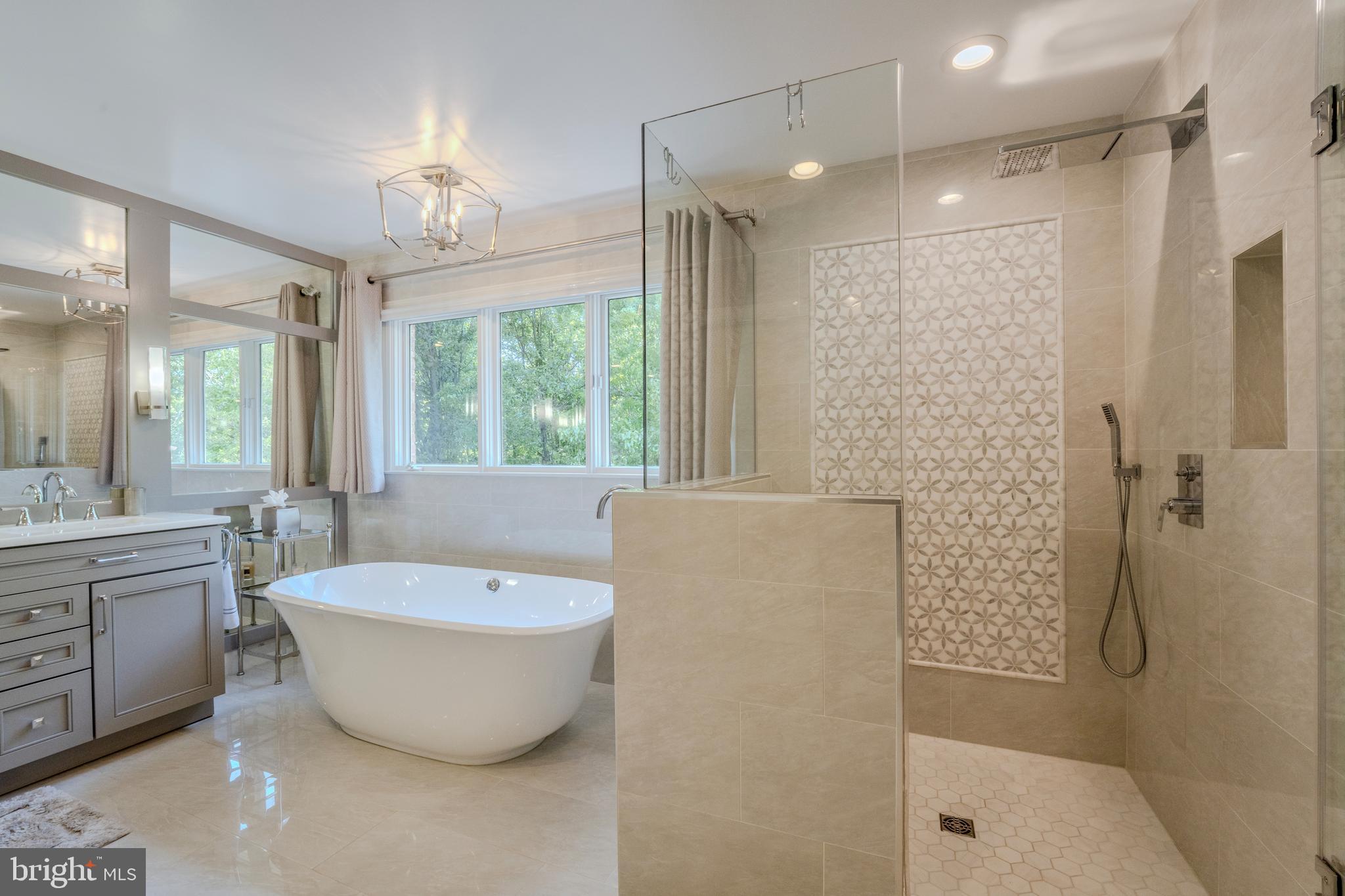 11096 Whitstone Place Reston, VA 20194 - Photo 33 of 69 Gallery Image 33