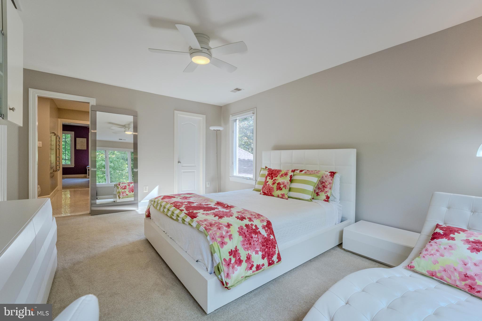 11096 Whitstone Place Reston, VA 20194 - Photo 43 of 69 Gallery Image 43