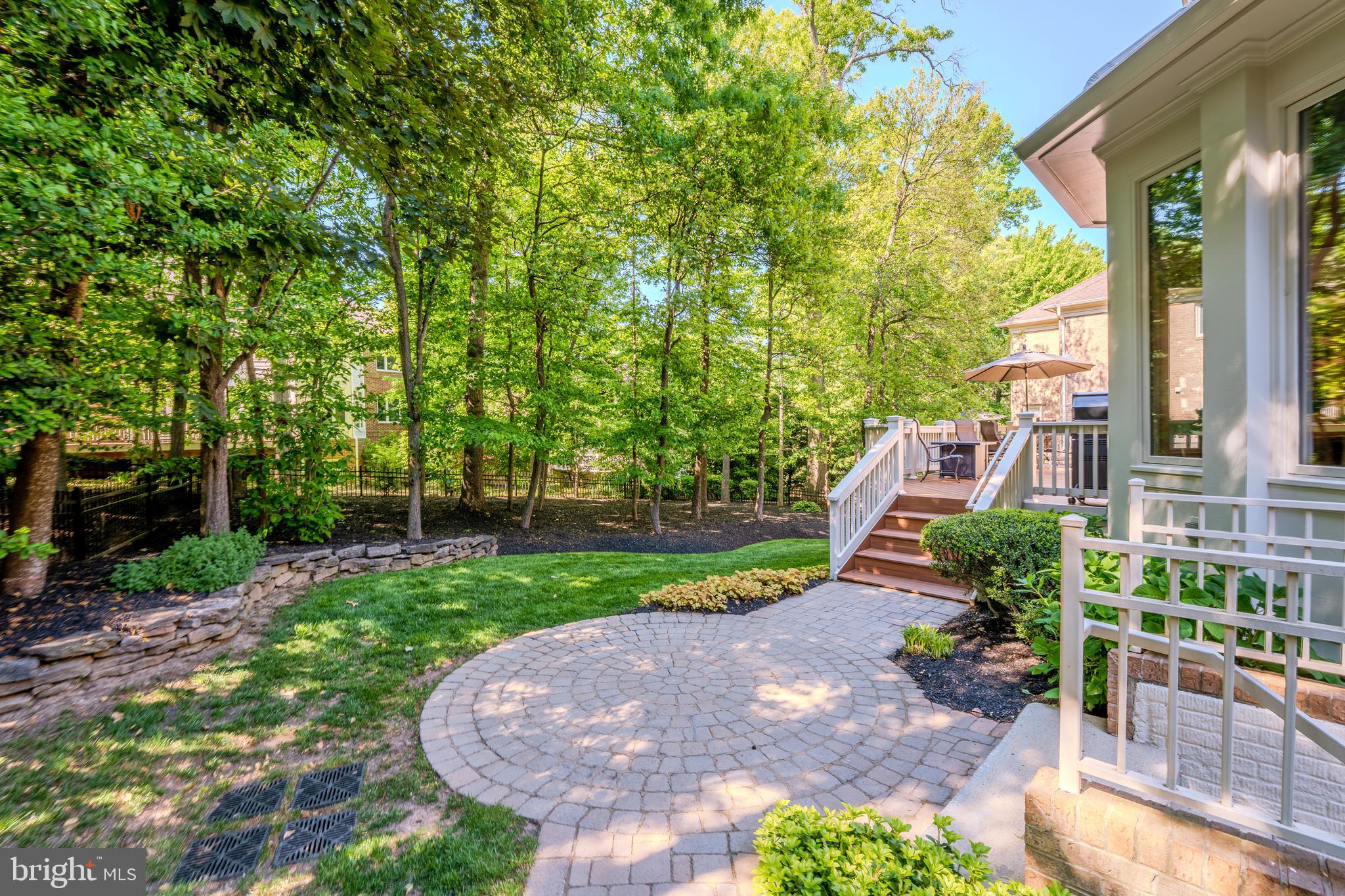 11096 Whitstone Place Reston, VA 20194 - Photo 61 of 69 Gallery Image 61