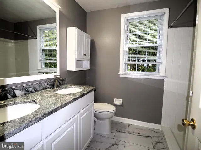 $499,900 | 322 Wallace Drive, Newark, DE 19711