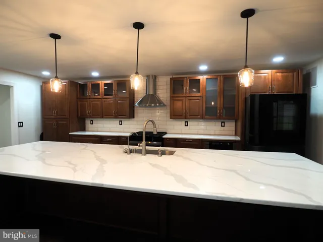 $499,900 | 322 Wallace Drive, Newark, DE 19711