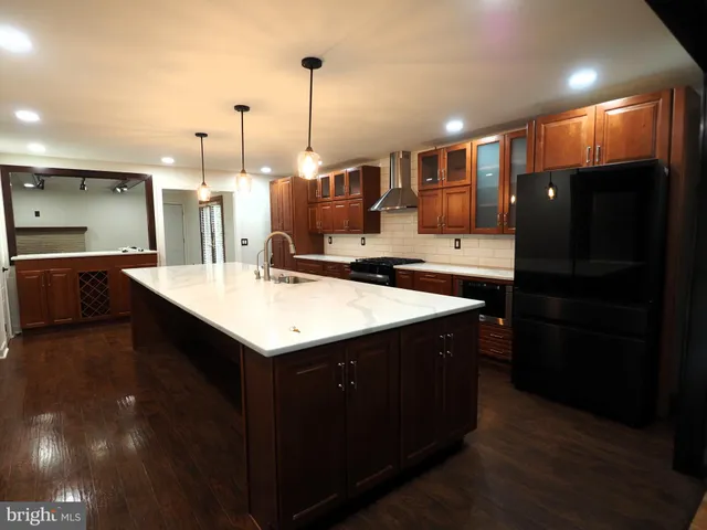 $499,900 | 322 Wallace Drive, Newark, DE 19711