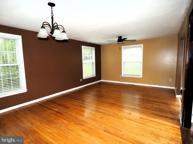 $499,900 | 322 Wallace Drive, Newark, DE 19711