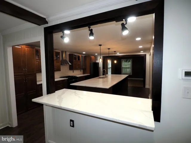 $499,900 | 322 Wallace Drive, Newark, DE 19711