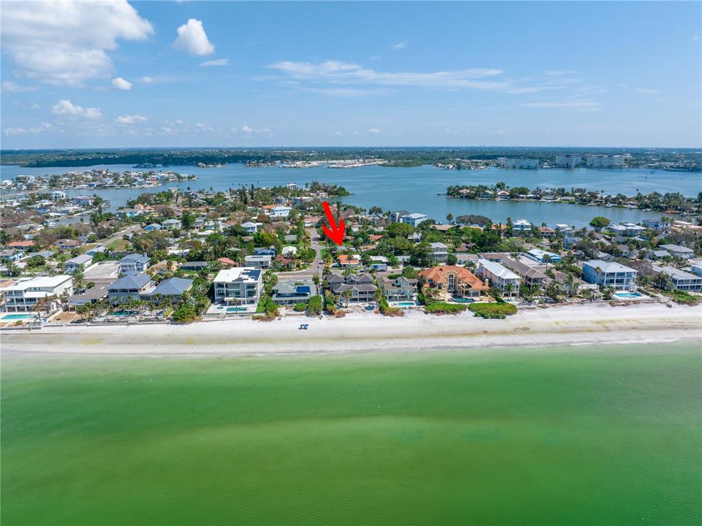 5 158th Avenue Redington Beach, FL 33708 - Photo 1 of 1 a view of a city