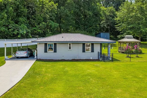 $199,000 | 2309 Old Cedartown Highway Southeast, Lindale, GA 30147