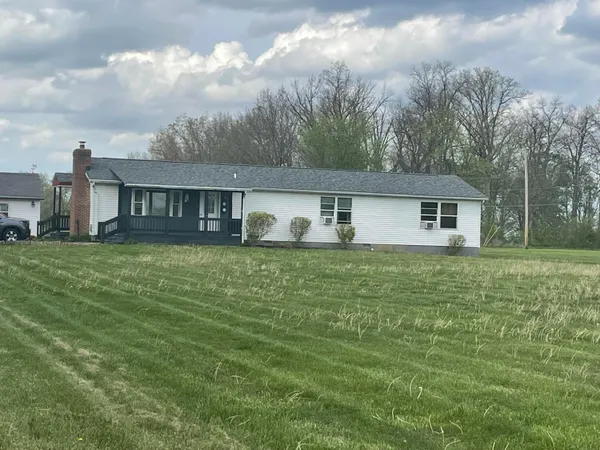 $280,000 | 11224 Hayesville Road, Kingston, OH 45644