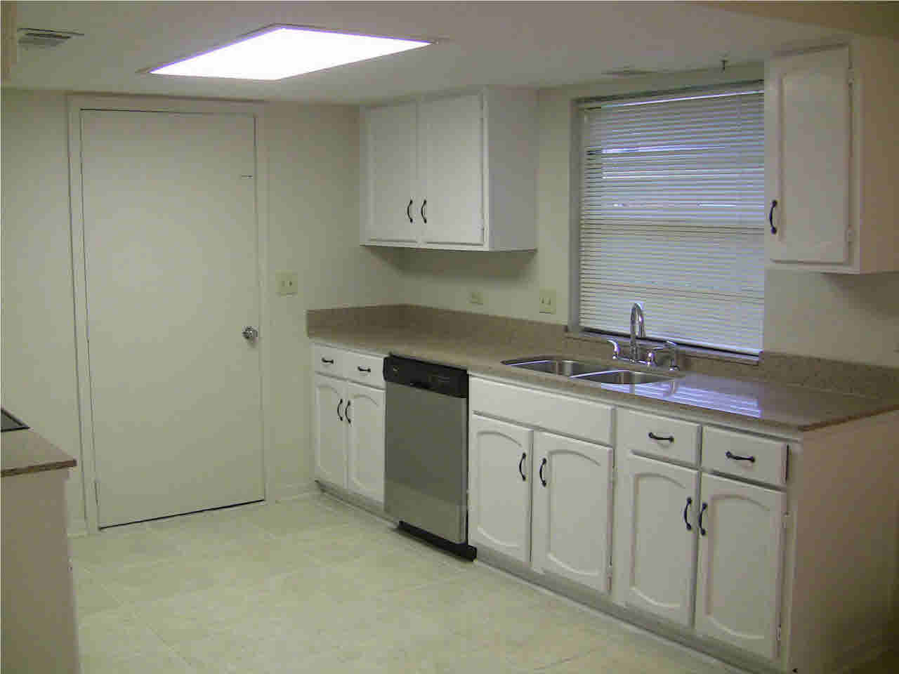 145 Spring Cove Brandon, MS 39042 - Photo 6 of 14 Photo 6
